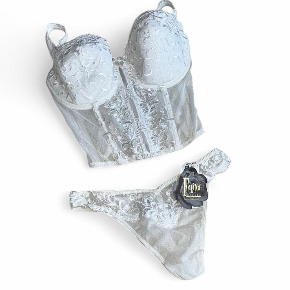 Felina Corset Set